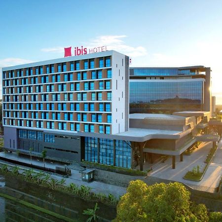 Ibis Yogyakarta International Airport Kulon Progo Hotel Temon Exterior photo
