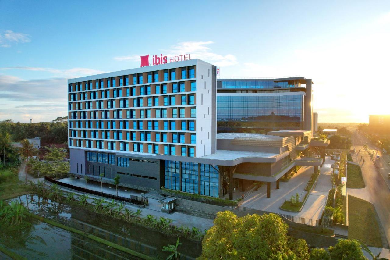 Ibis Yogyakarta International Airport Kulon Progo Hotel Temon Exterior photo