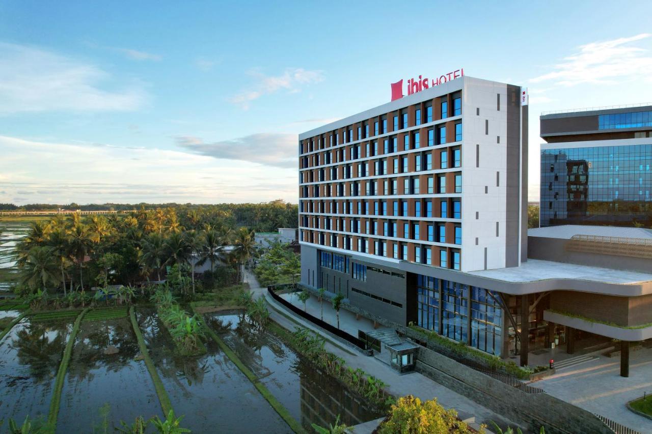 Ibis Yogyakarta International Airport Kulon Progo Hotel Temon Exterior photo